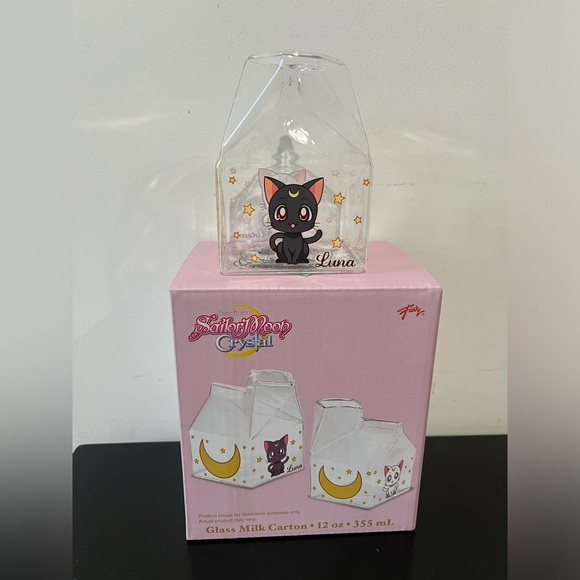 Pretty Guardians Sailor Moon Luna and Artemis Milk Carton - Picture 2 of 7